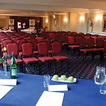 New House Country Hotel 