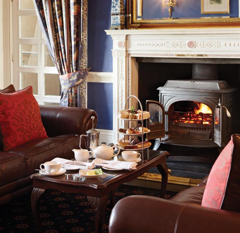 New House Country Hotel 4*