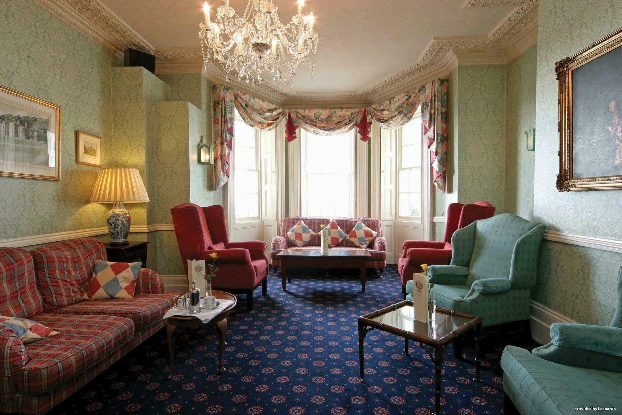 New House Country 4* Cardiff